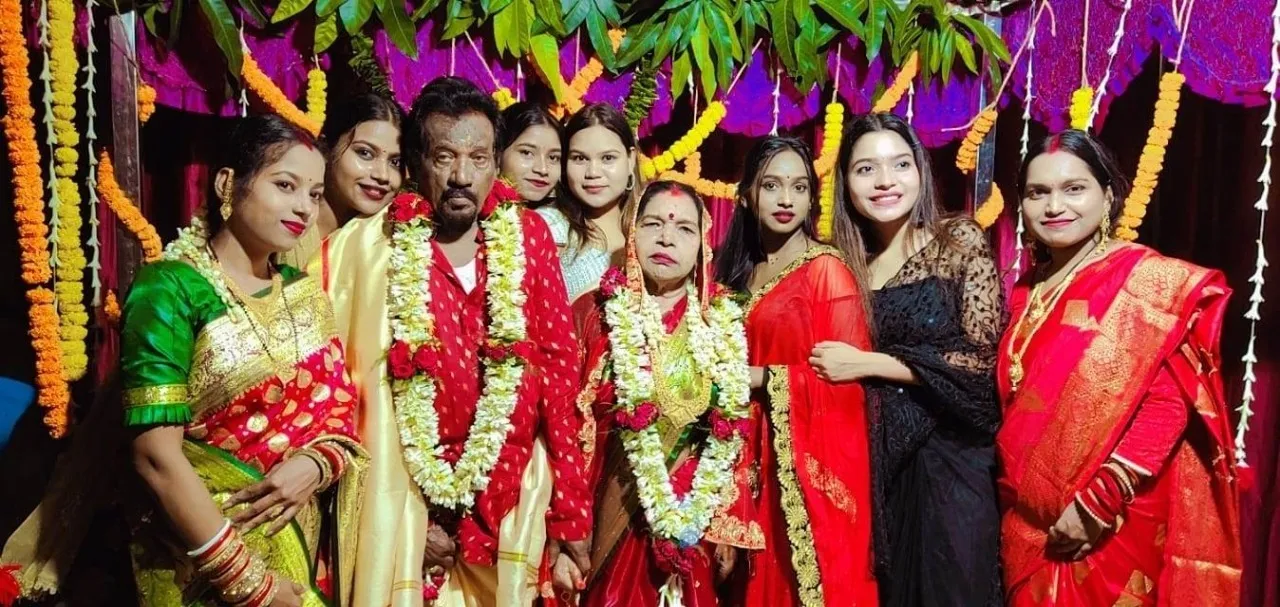  ରାଉରକେଲାରେ ବୃଦ୍ଧ ଦମ୍ପତିଙ୍କ ପୁର୍ନବିବାହ