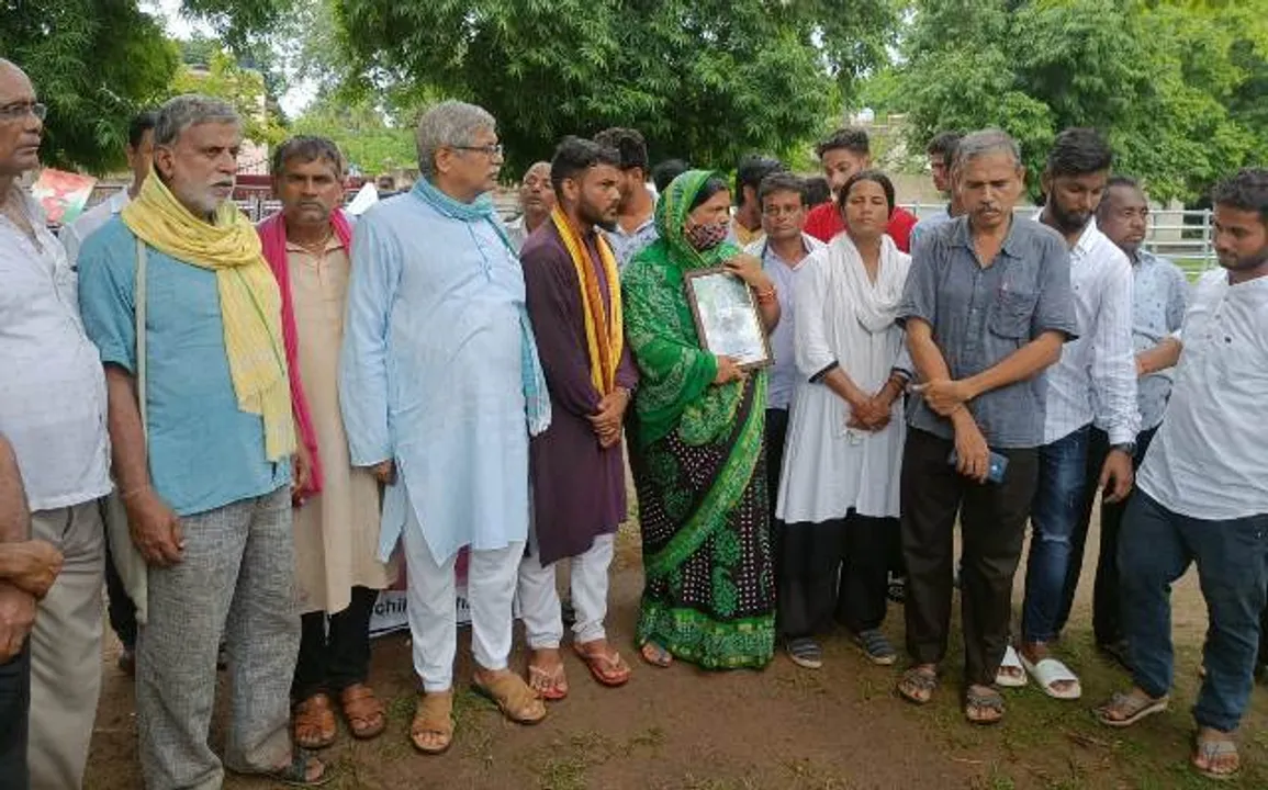  ରୁଚିକା ମହାନ୍ତି ଆତ୍ମହତ୍ୟା: ୧୯ରେ ଓଡ଼ିଶା ବନ୍ଦ ଡାକରା ଦେଲା ନବ ନିର୍ମାଣ କୃଷକ ଓ ଛାତ୍ର ସଂଗଠନ, ୧୭ରେ କଟକ ଡିଜିପି ଅଫିସ ଆଗରେ ମୌନବ୍ରତ ଧାରଣା