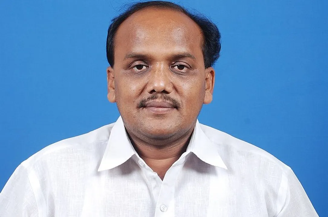  ପ୍ରଭାତ ବିଶ୍ବାଳ, ପତ୍ନୀଙ୍କ ଅଡ଼ୁଆ ବଢ଼ିଲା: ପୂର୍ଣ୍ଣାଙ୍ଗ ଚାର୍ଜସିଟ୍ ଦାଖଲ କଲା ଇଡି