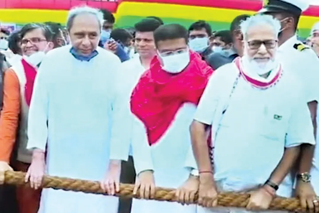  ରଥ ଟାଣିଲେ ରାଜ୍ୟପାଳ, ମୁଖ୍ୟମନ୍ତ୍ରୀ, ମୁଖ୍ୟ ବିଚାରପତି, କେନ୍ଦ୍ରମନ୍ତ୍ରୀ