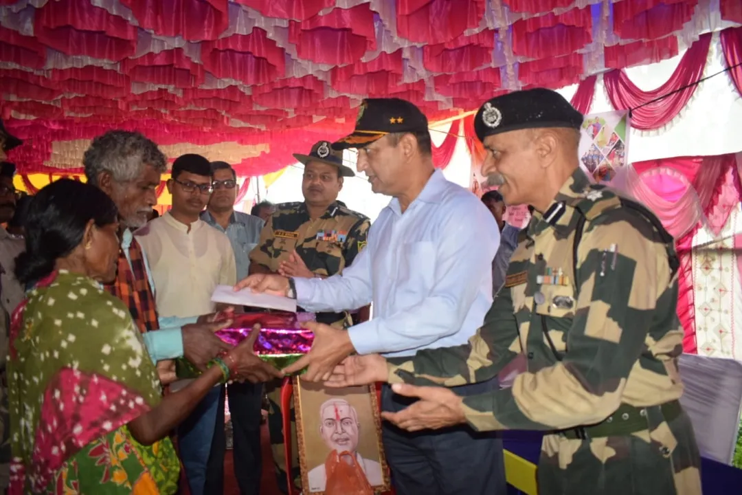  ଓଡିଶା-ଛତିଶଗଡ ଏବଂ ଓଡିଶା-ଆନ୍ଧ୍ର ସୀମାରେ ନକ୍ସଲ ଦମନ ନେଇ ସମୀକ୍ଷା କଲେ ବିଏସ୍‌ଏଫ୍‌ ଆଇଜି