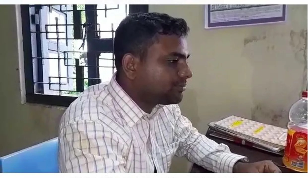  ମୋବାଇଲରେ ବେଆଇନ୍‌ ଖାଦାନ ଚାଲିଥିବାର ଦୃଶ୍ୟ ଉ‌ତ୍ତୋଳନ ବିରୋଧରେ ଆରଆଇଙ୍କୁ ଆକ୍ରମଣ