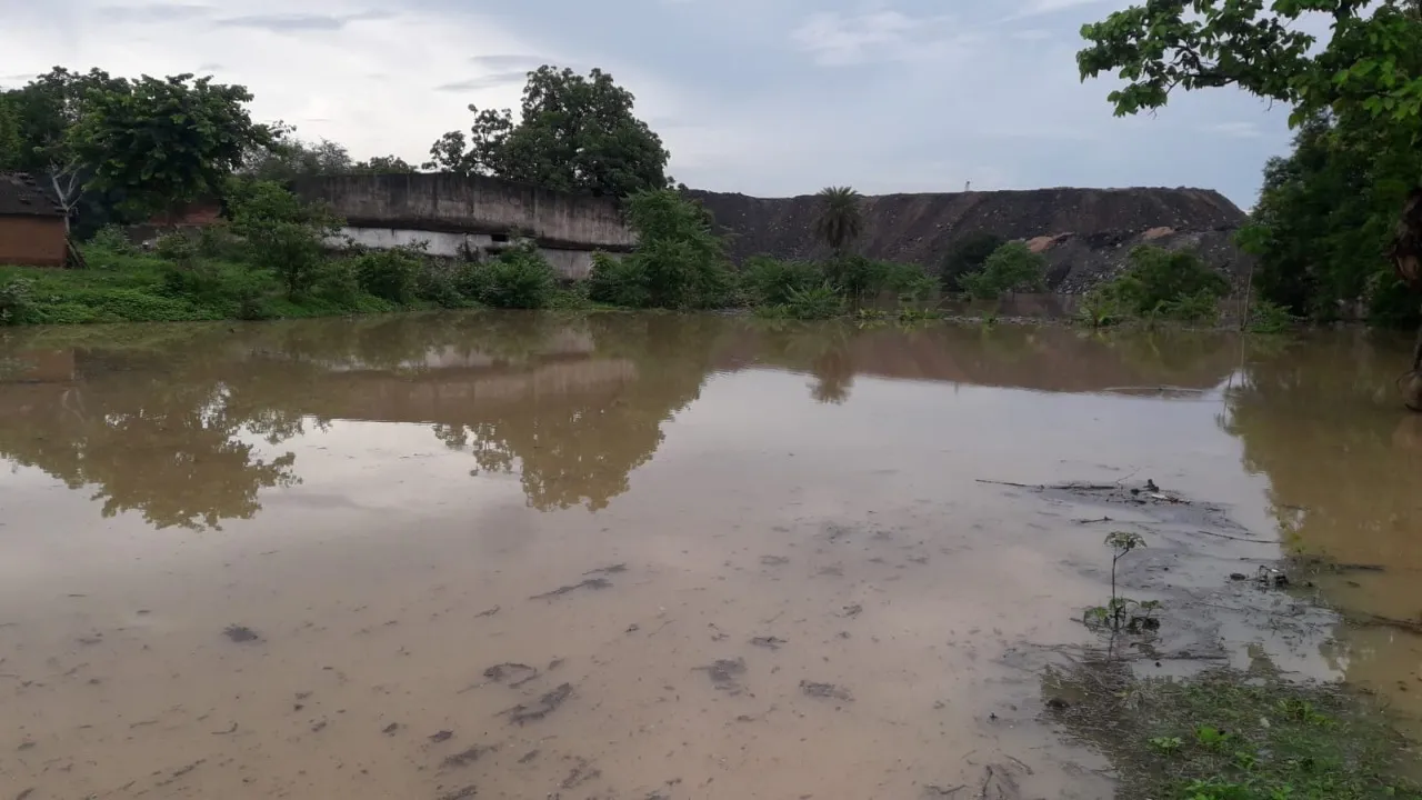  ଏନଟିପିସି ଖଣି କର୍ତ୍ତୃପକ୍ଷଙ୍କ ଦୌରାତ୍ମ୍ୟ; ବିସ୍ଥାପିତ ଗାଁ ବେଲଡିହି ପାଣି ଘେରରେ