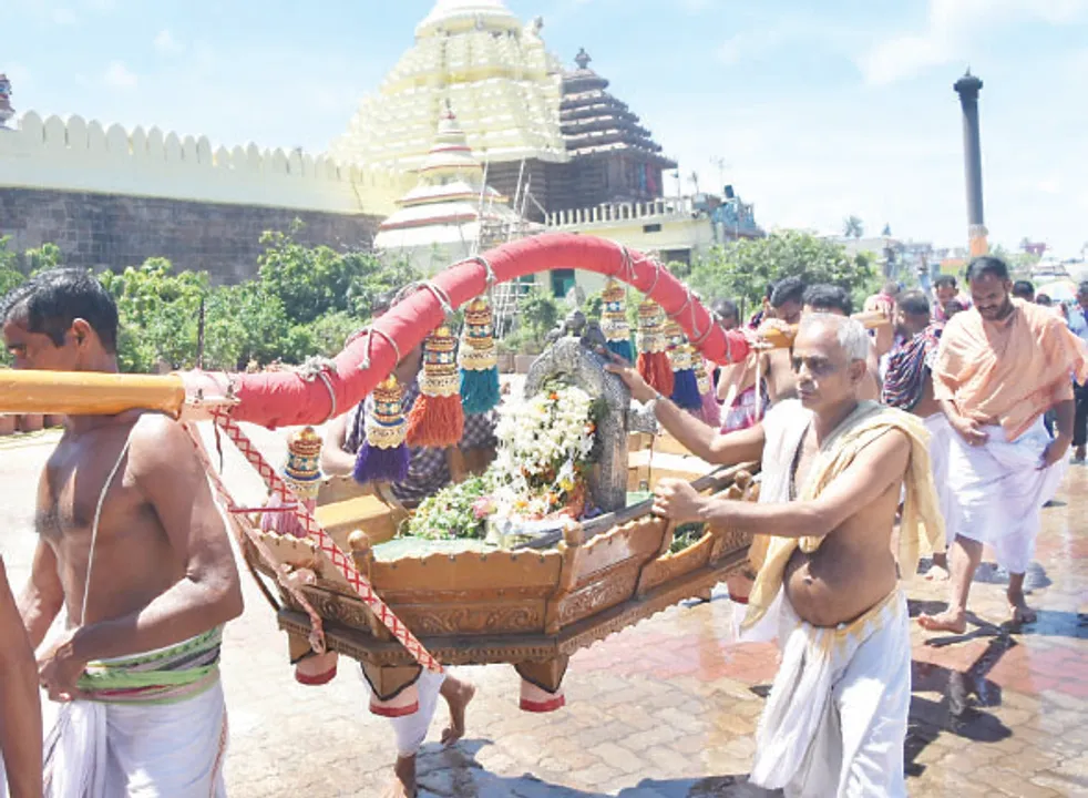  ଶ୍ରୀଜିଉଙ୍କୁ ଲାଗିହେଲା ସୁବର୍ଣ୍ଣ ଚିତା, ଅଣସର ପରଠାରୁ ଲାଗି ହେଉଥିଲା ସୋଲର ଚିତା