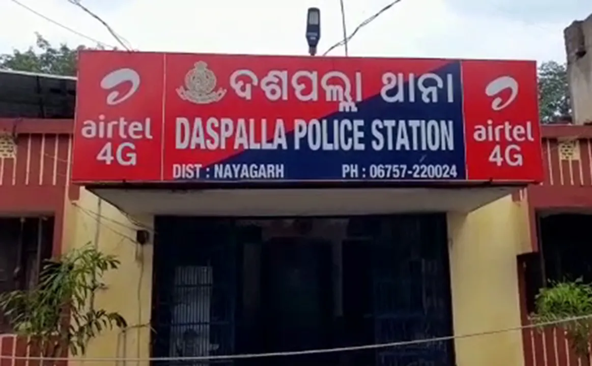  ଶିଶୁପାଳ ହୋଇ ଫେରିଲେ ବର, ନାବାଳିକାଙ୍କୁ ଉଠାଇ ନେଲା ଚାଇଲ୍ଡ ଲାଇନ