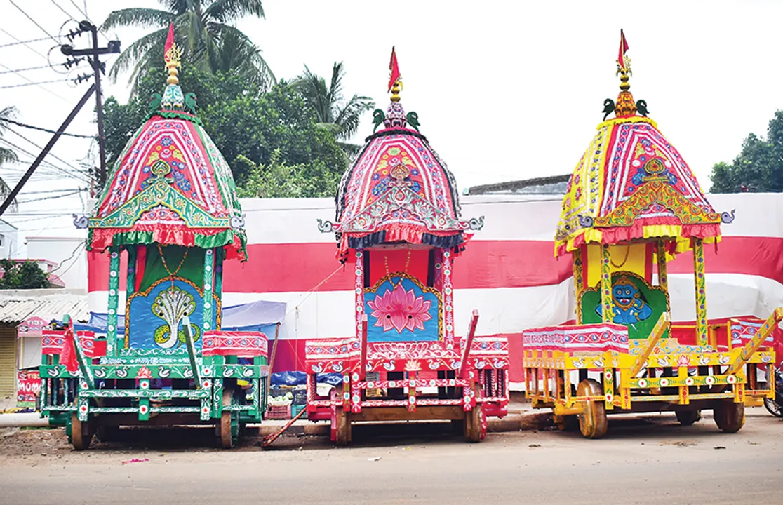  ଲବଣଗିରି ପାହାଡ଼ରେ ଗଡ଼ିବ ରଥ