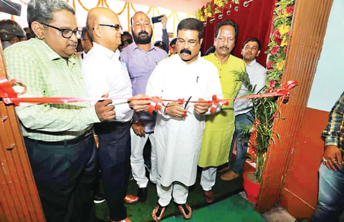  ୨ଟି କେନ୍ଦ୍ରୀୟ ବିଦ୍ୟାଳୟର ଲୋକାର୍ପଣ କଲେ କେନ୍ଦ୍ରମନ୍ତ୍ରୀ ଧର୍ମେନ୍ଦ୍ର