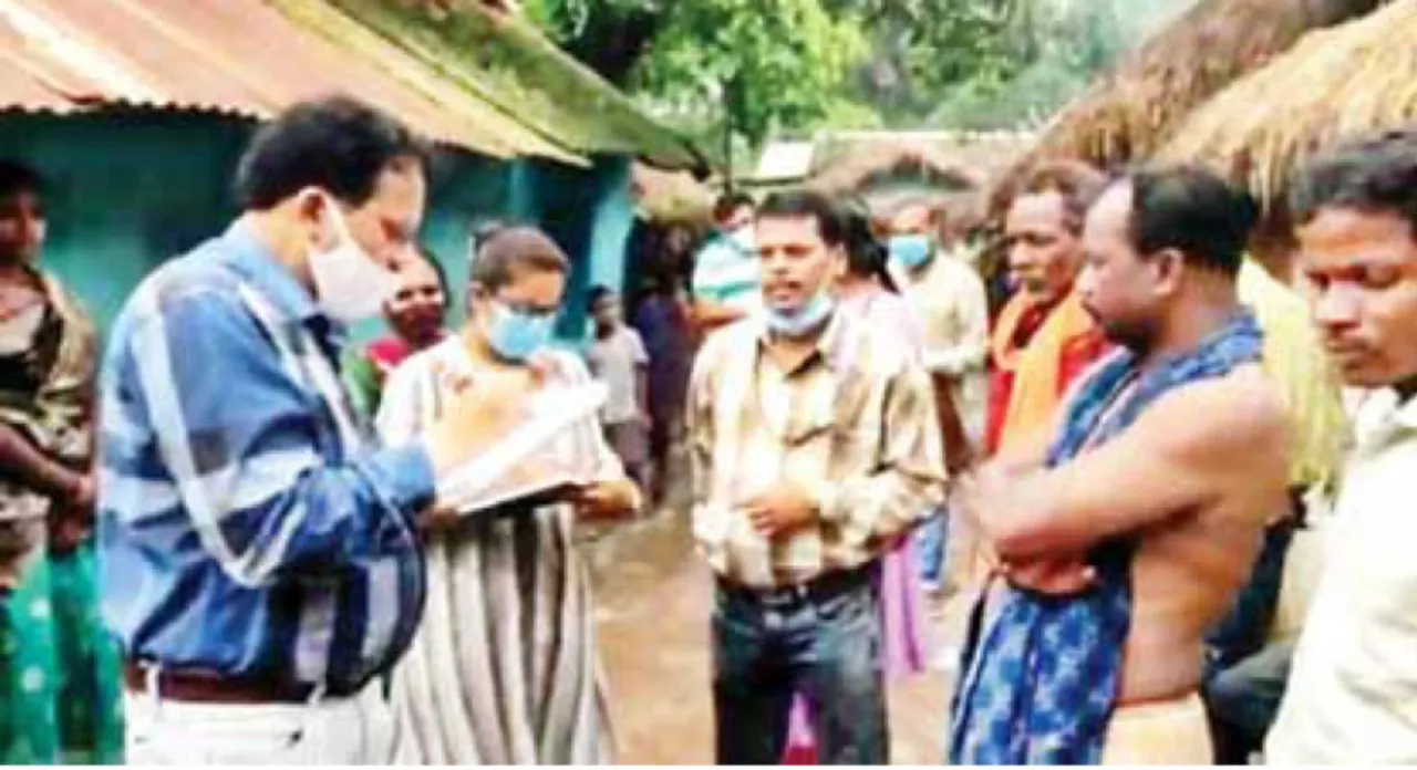  ଗାଁ ରେ ପହଞ୍ଚିଲା ସ୍ବାସ୍ଥ୍ୟ ବିଭାଗ ଟିମ୍  
