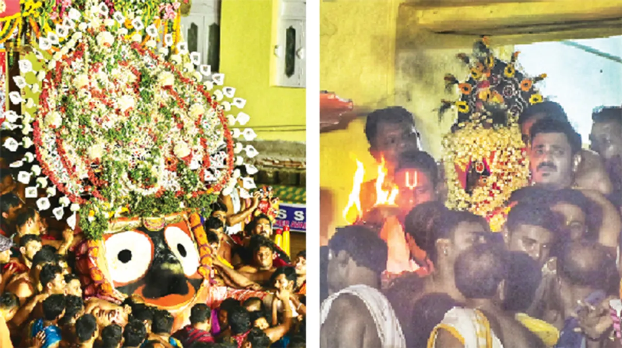  ସିଂହଦ୍ବାର ଲୋକାରଣ୍ୟ, ନୀଳାଦ୍ରି ବିଜେ ପହଣ୍ଡି ଦର୍ଶନ କଲେ ଲକ୍ଷାଧିକ ଶ୍ରଦ୍ଧାଳୁ