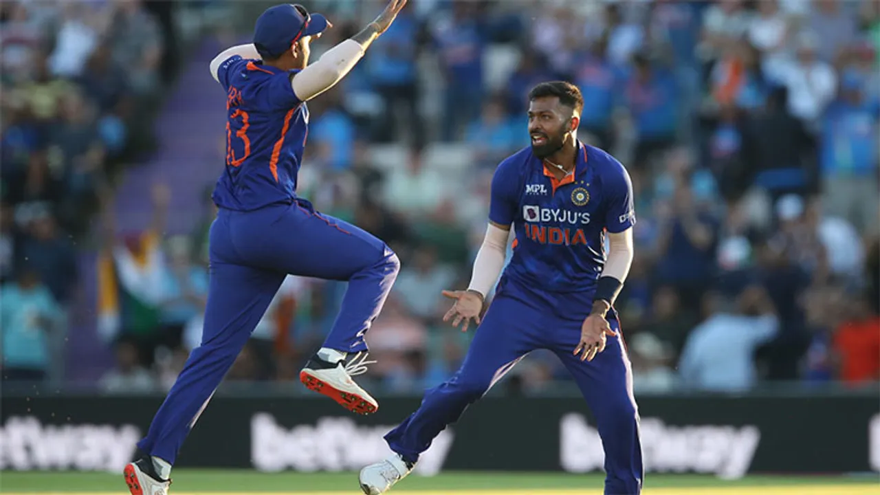  Outlook India 