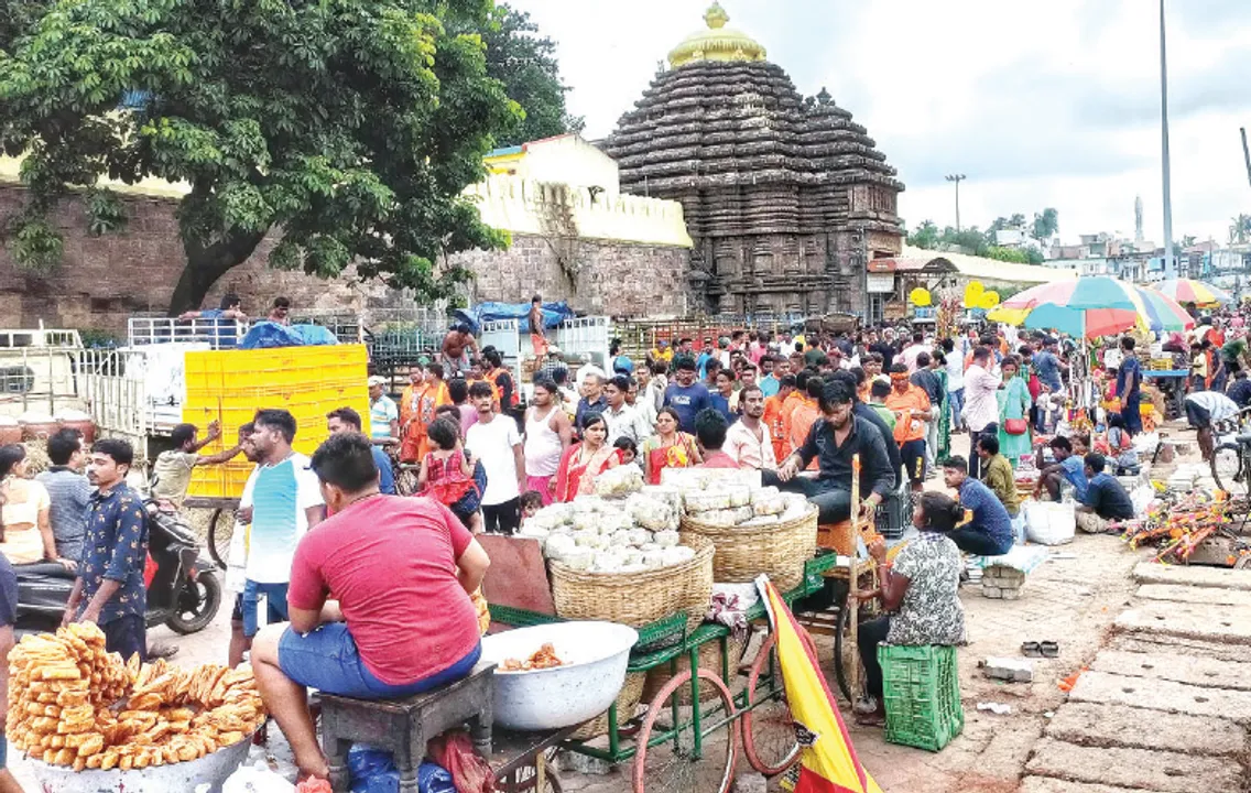  ନୋ ଭେଣ୍ଡିଂ ଜୋନ୍‌ ଘୋ‌ଷଣା ଧୂଆଁବାଣ: ଉଠା ଦୋକାନୀଙ୍କ କବ୍‌ଜାରେ ଶ୍ରୀମନ୍ଦିର ଚତୁଃପାର୍ଶ୍ବ