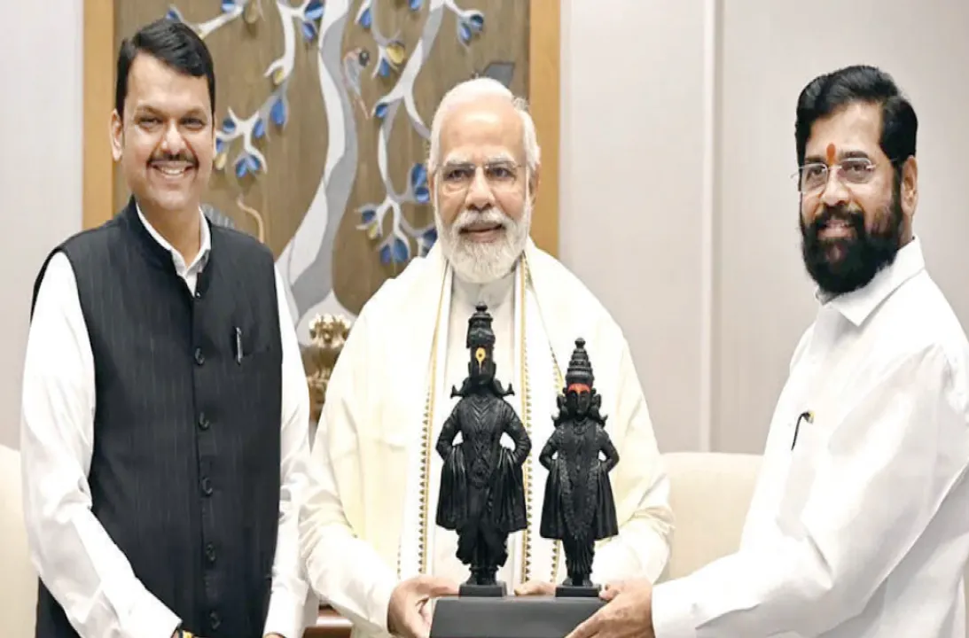  ରାଷ୍ଟ୍ରପତି, ପ୍ରଧାନମନ୍ତ୍ରୀଙ୍କୁ ଭେଟିଲେ ସିନ୍ଦେ; ବିଜେପି ସହ ମେଣ୍ଟ ଭାଙ୍ଗିବା ପାଇଁ ଉଦ୍ଧବଙ୍କୁ ଦାୟୀ କଲେ