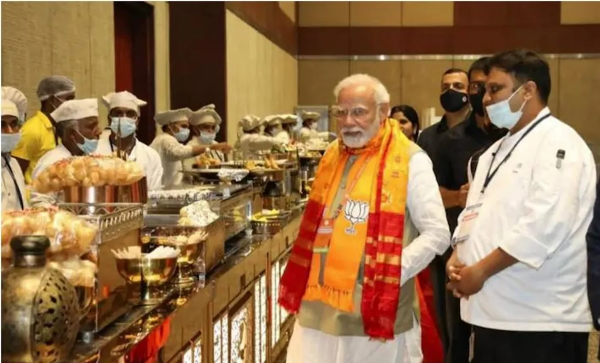  ବିଜେପି କାର୍ଯ୍ୟକାରିଣୀ ବୈଠକରେ ପରସା ଗଲା ଆମ୍ବ ଡାଲି, ପୁଦିନା ଭାତ ସହ ୫୦ ରକମର ଖାଦ୍ୟ