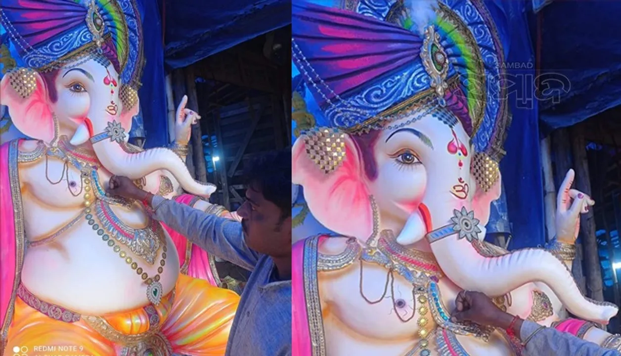  ତାଳଚେରରେ ଗଣେଶ ପ୍ରତିମା ପ୍ରସ୍ତୁତି। (ଫଟୋ: ବିକାଶ)