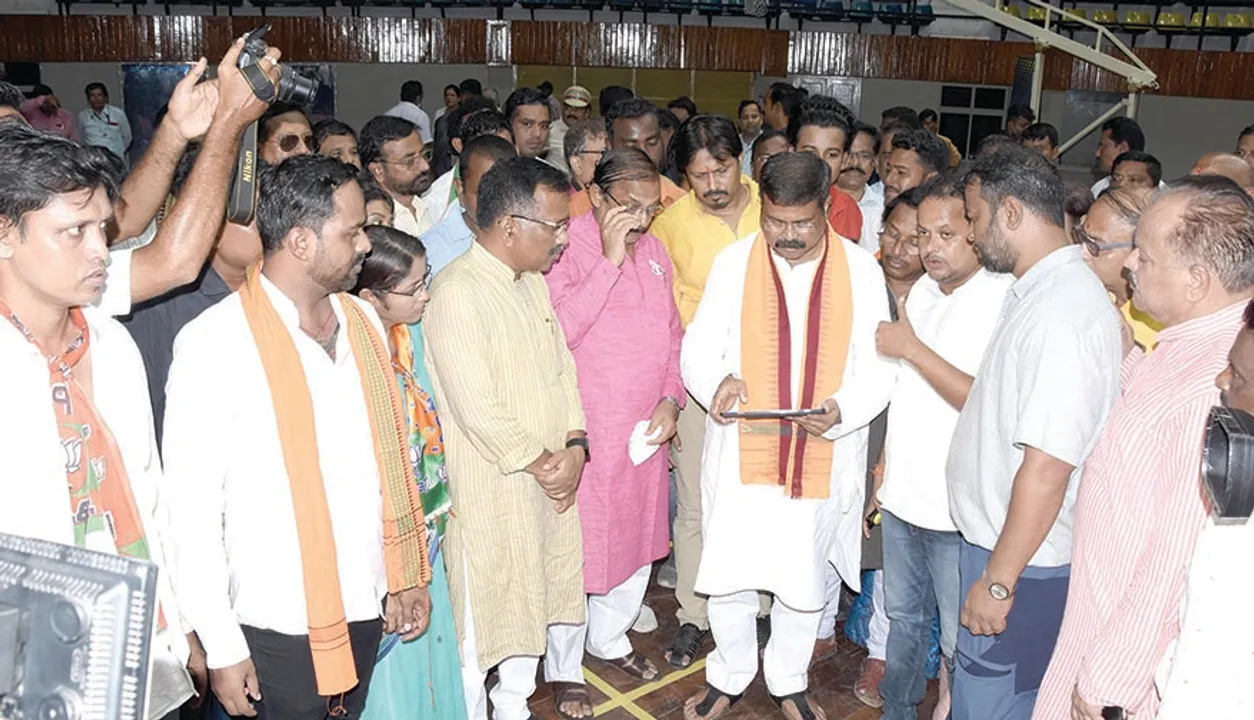  ୮ରେ କେନ୍ଦ୍ର ଗୃହମନ୍ତ୍ରୀ ଅମିତ୍‌ ଶାହଙ୍କ ଓଡ଼ିଶା ଗସ୍ତ: ପ୍ରସ୍ତୁତି କାର୍ଯ୍ୟର ସମୀକ୍ଷା କଲେ ଧର୍ମେନ୍ଦ୍ର