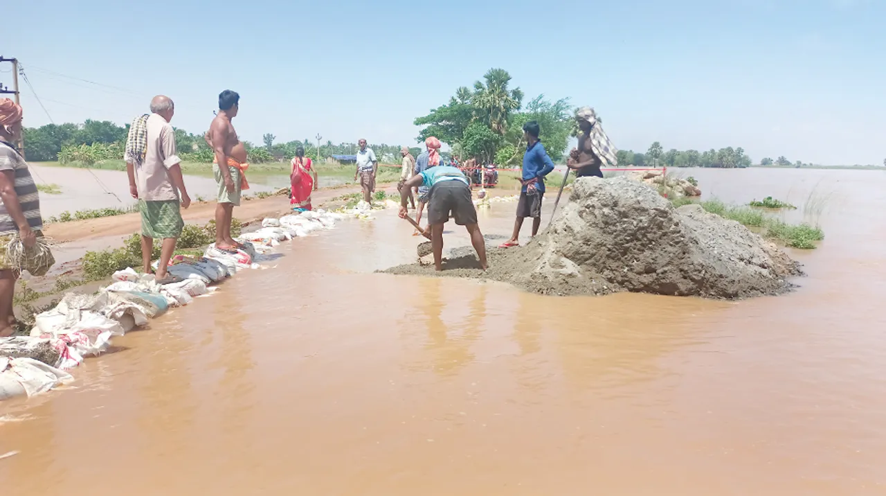  ପୁରୀ ଜିଲ୍ଲା: ବନ୍ୟା ସ୍ଥିତି ଗମ୍ଭୀର, ବିପଦ ସଂକେତ ଉପରେ ୪ ପ୍ରମୁଖ ନଦୀ