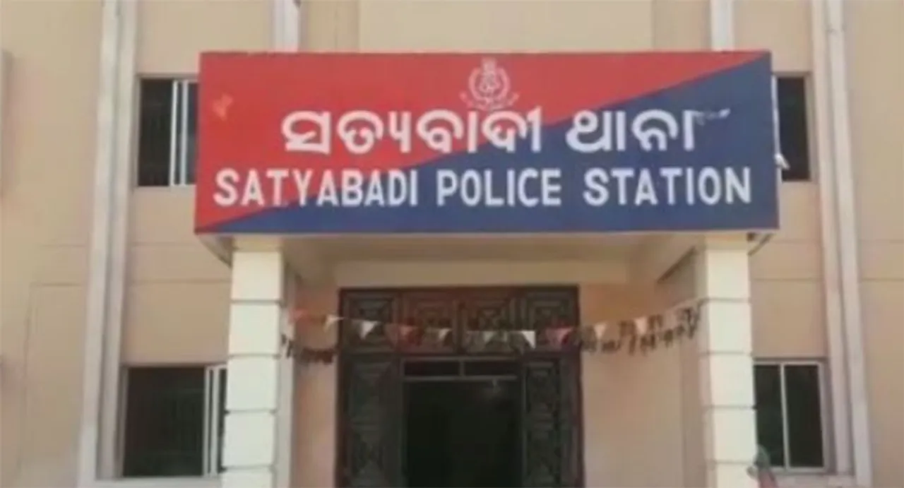  ଦୁଷ୍କର୍ମ ଅଭିଯୋଗ, ୨ ଗିରଫ