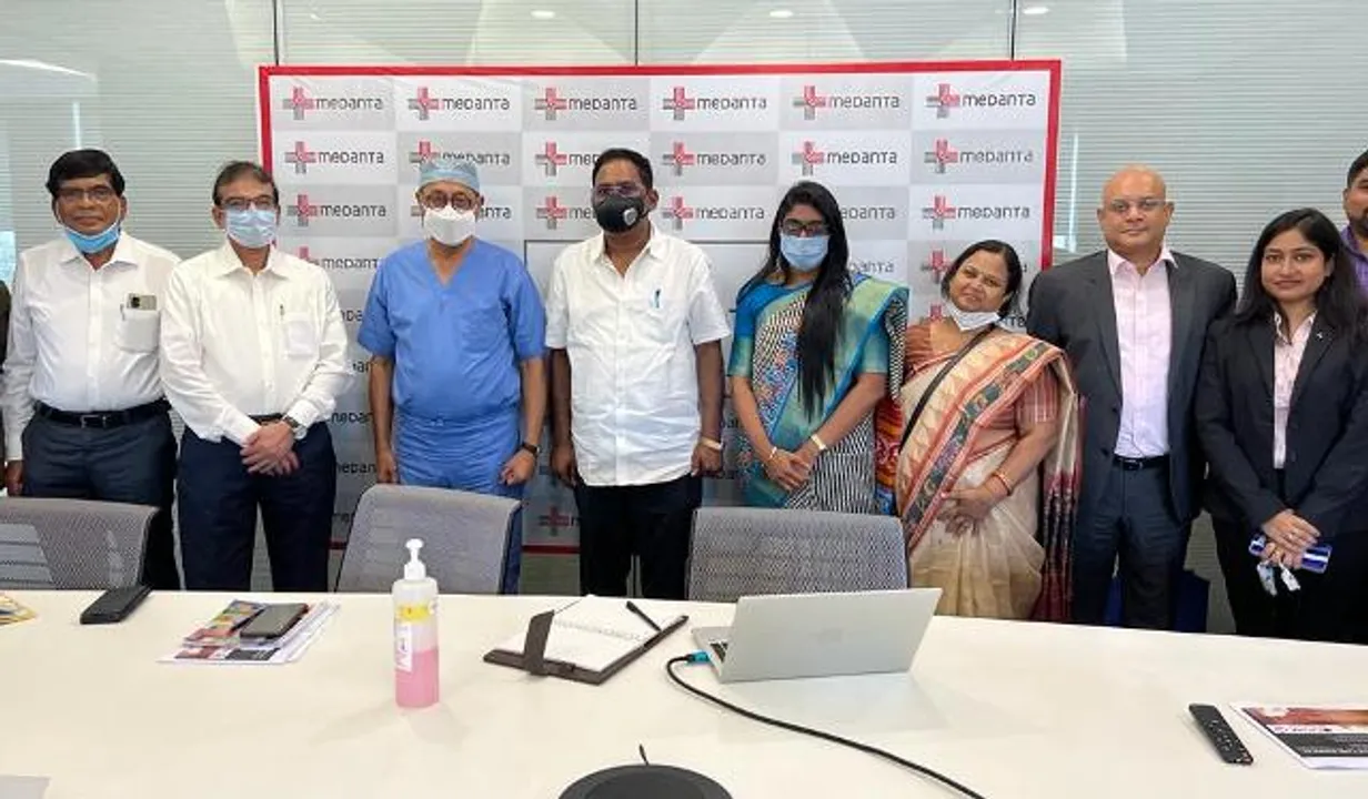  ଝାରସୁଗୁଡ଼ାରେ ପ୍ରସ୍ତାବିତ ହାର୍ଟ ହସ୍‌ପିଟାଲ ନେଇ ମେଦାନ୍ତ ଗ୍ରୁପ୍ ସହ ଆଲୋଚନା କଲେ ସ୍ବାସ୍ଥ୍ୟମନ୍ତ୍ରୀ