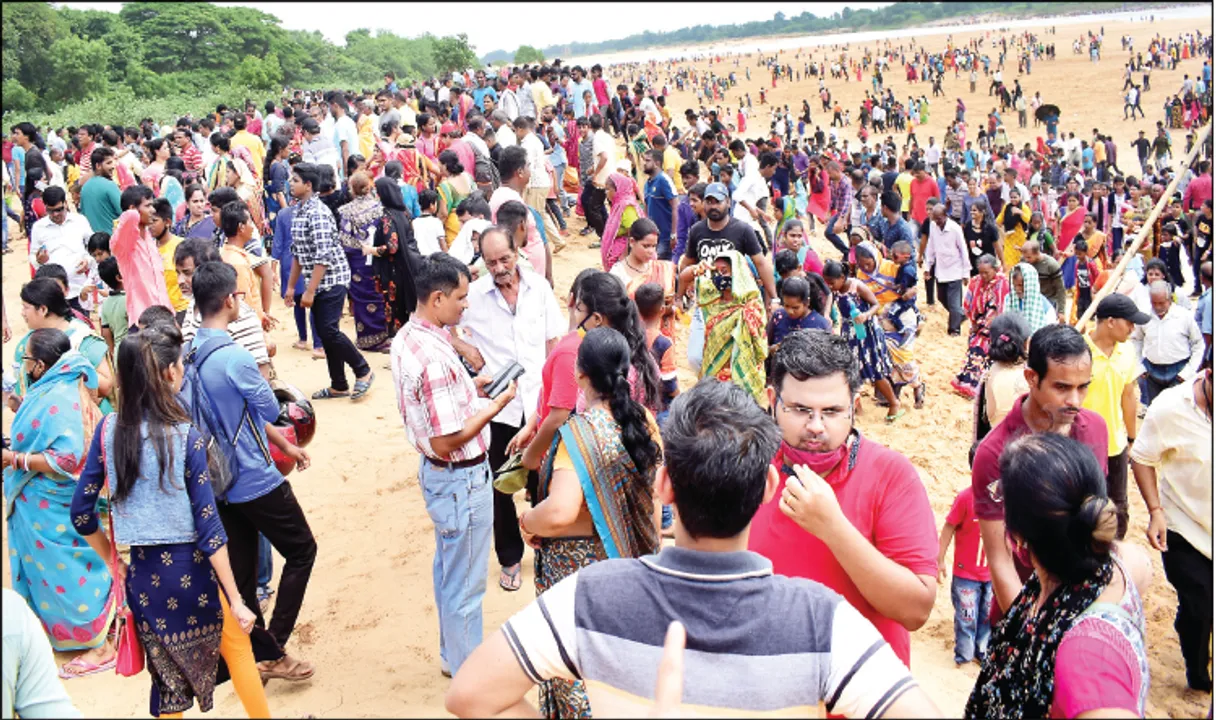  ରୋମାଞ୍ଚ ଭରିଲା ‘ସୂର୍ଯ୍ୟକିରଣ’