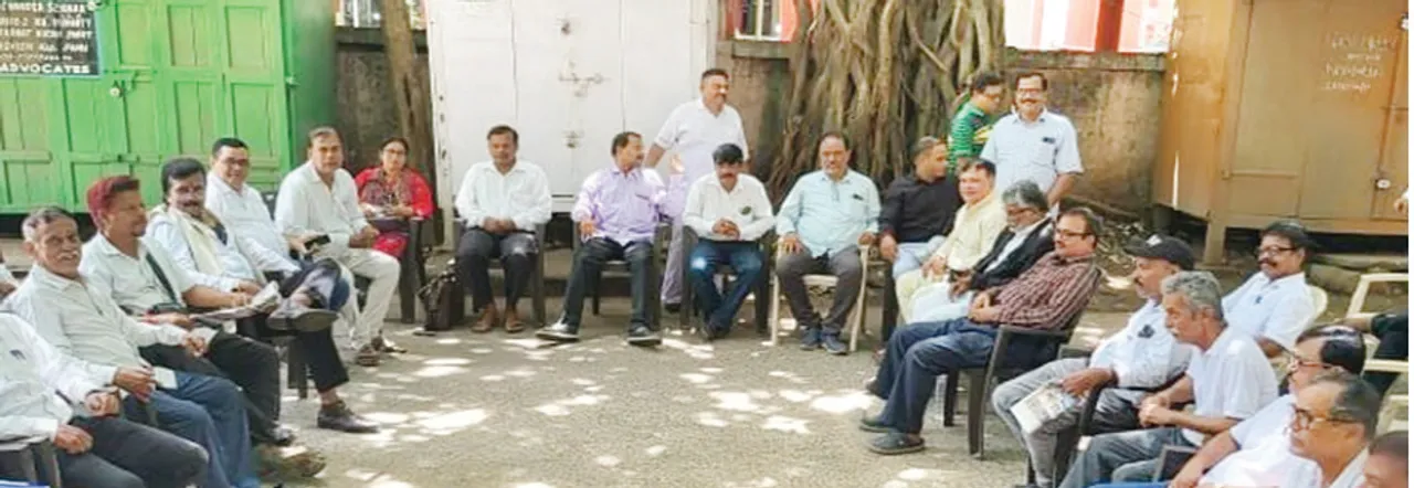  ବ୍ରହ୍ମପୁରରେ ହାଇକୋର୍ଟ ବେଞ୍ଚ୍‌ ଦାବି: ଓକିଲ ସଂଘର ସତ୍ୟାଗ୍ରହ ଜାରି