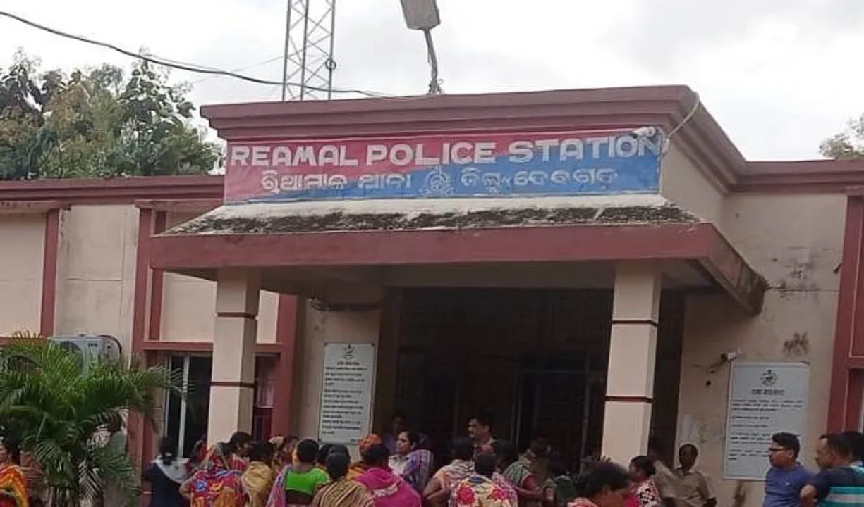  ବେପାରୀ ସାଜି ହନୁମାନ ପଇସା ଜବତ କଲା ପୁଲିସ୍: ଜଣେ ବେପାରୀ ଗିରଫ