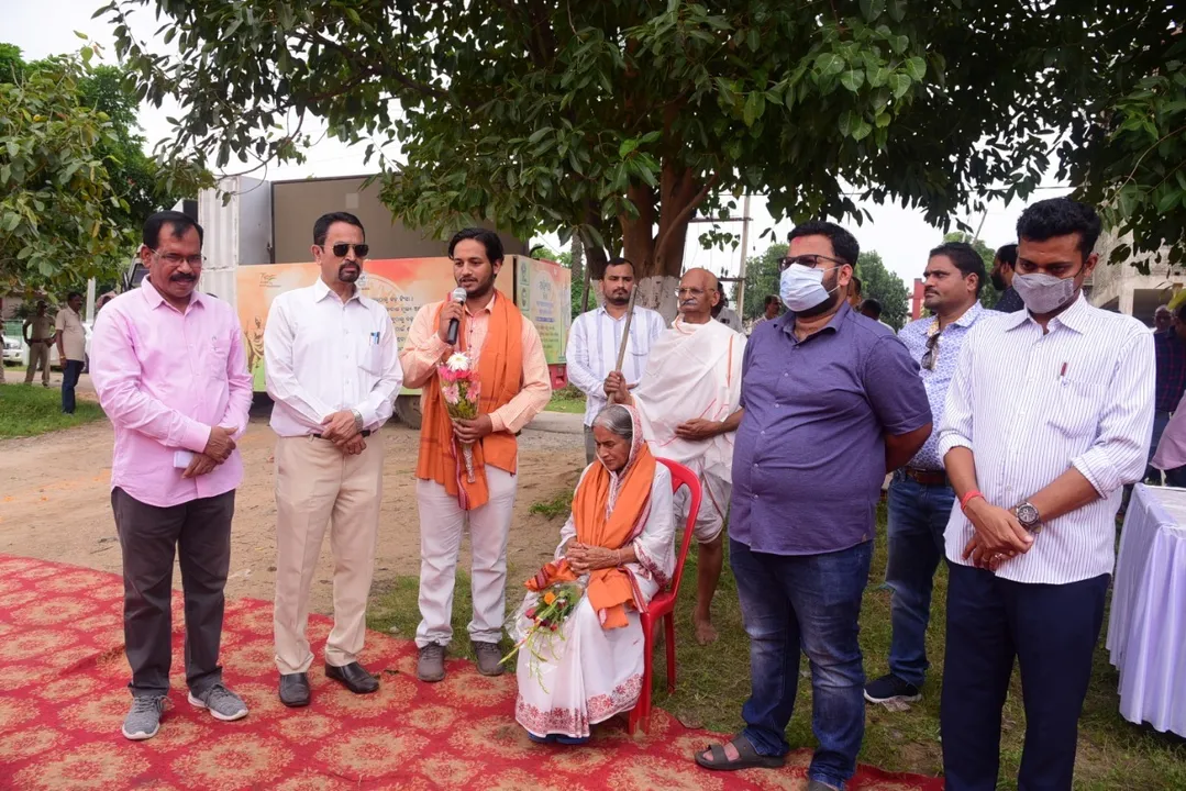  ରାଉରକେଲାରେ ପହଞ୍ଚିଲା ‘ଅହିଂସା ରଥ’: ବିଶ୍ରା, କୋଇଡ଼ା, ଲହୁଣୀପଡ଼ାରେ ବି ବୁଲିଲା