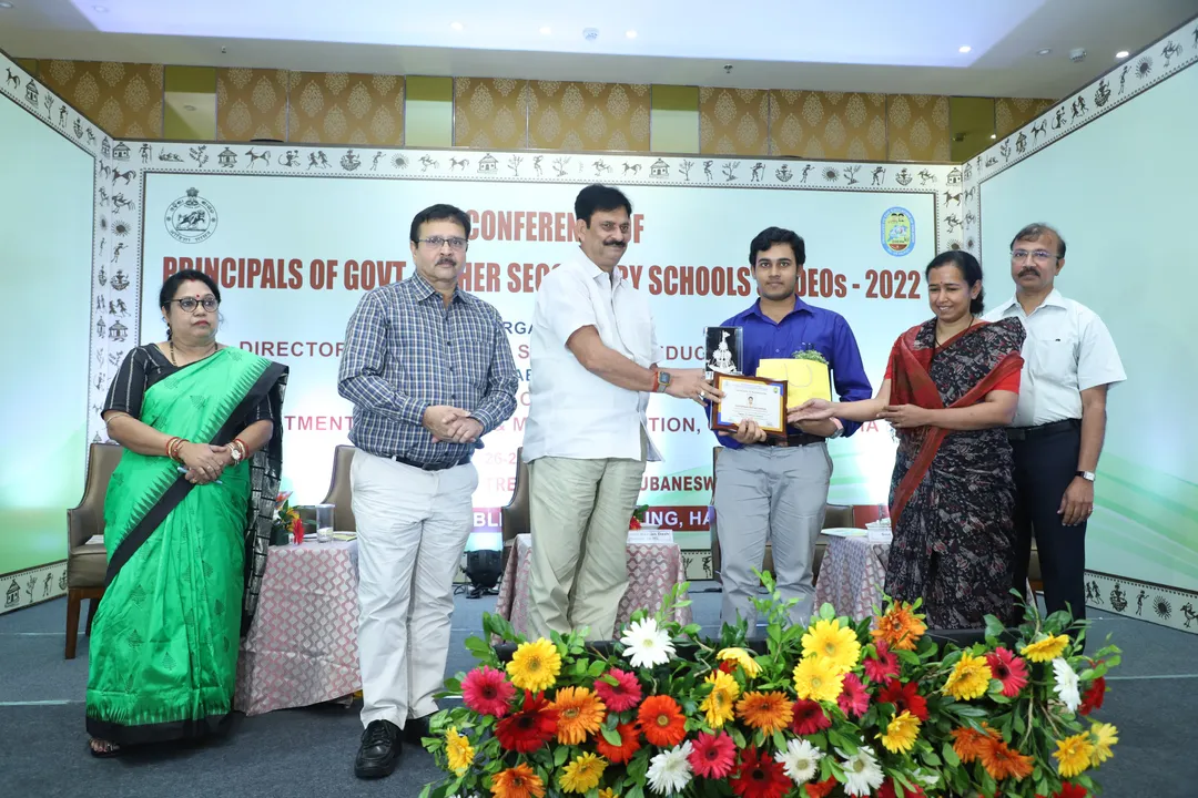  ଉଚ୍ଚ ମାଧ୍ୟମିକ ବିଦ୍ୟାଳୟ ଅଧ୍ୟକ୍ଷ ଓ ଅତିରିକ୍ତ ଜିଲ୍ଲା ଶିକ୍ଷାଧିକାରୀଙ୍କ ଦୁଇଦିନିଆ ସମ୍ମିଳନୀ ଉଦଘାଟିତ