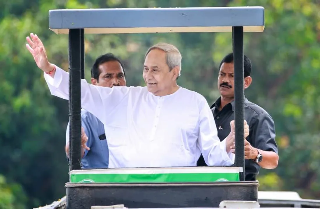  ‘ଜୀବନବ୍ୟାପୀ ସାଧନା ସମ୍ମାନ’ନେଇ ଓଡ଼ିଶା ଫେରିଲେ ମୁଖ୍ୟମନ୍ତ୍ରୀ: ବିମାନବନ୍ଦରରେ ବିପୁଳ ସ୍ବାଗତ ସମ୍ବର୍ଦ୍ଧନା