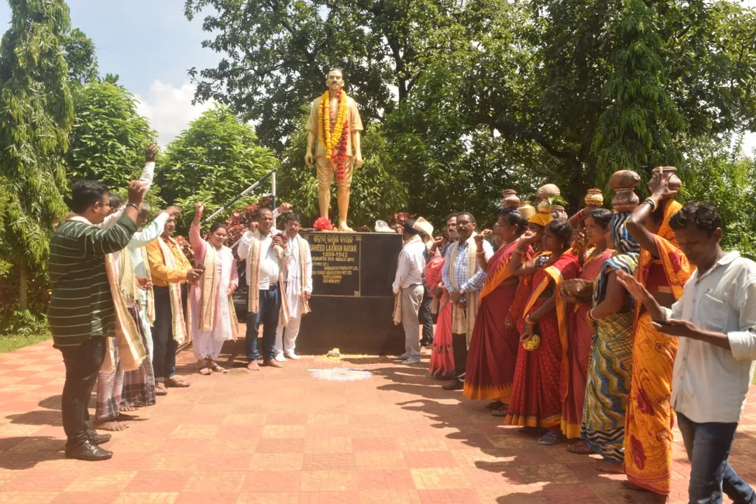  ଗାନ୍ଧୀ ଏବଂ ଶାସ୍ତ୍ରୀ ଜୟନ୍ତୀ ଉପଲକ୍ଷେ ସହିଦ୍ ପୀଠରୁ ମାଟି ଓ ଜଳ ସଂଗ୍ରହ