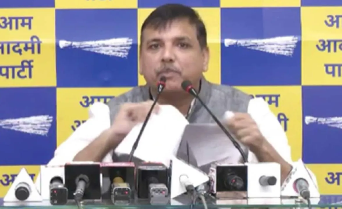  ‘ଚୋରଙ୍କୁ ଆମେ ଡରିନୁ’: ଉପରାଜ୍ୟପାଳଙ୍କ ମାନହାନି ନୋଟିସ୍‌କୁ ଚିରିଦେଲେ ଆପ୍ ନେତା ସଞ୍ଜୟ ସିଂହ