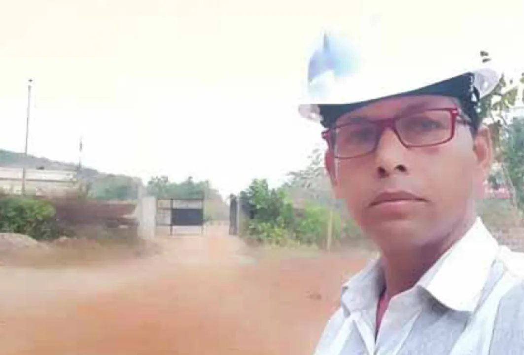  ସେୟାର ମାର୍କେଟରେ ବୁଡ଼ିଗଲା ୨୦ ଲକ୍ଷ! ଋଣ ପରିଶୋଧ ଚିନ୍ତାରେ ଯୁବକଙ୍କ ଆତ୍ମହତ୍ୟା