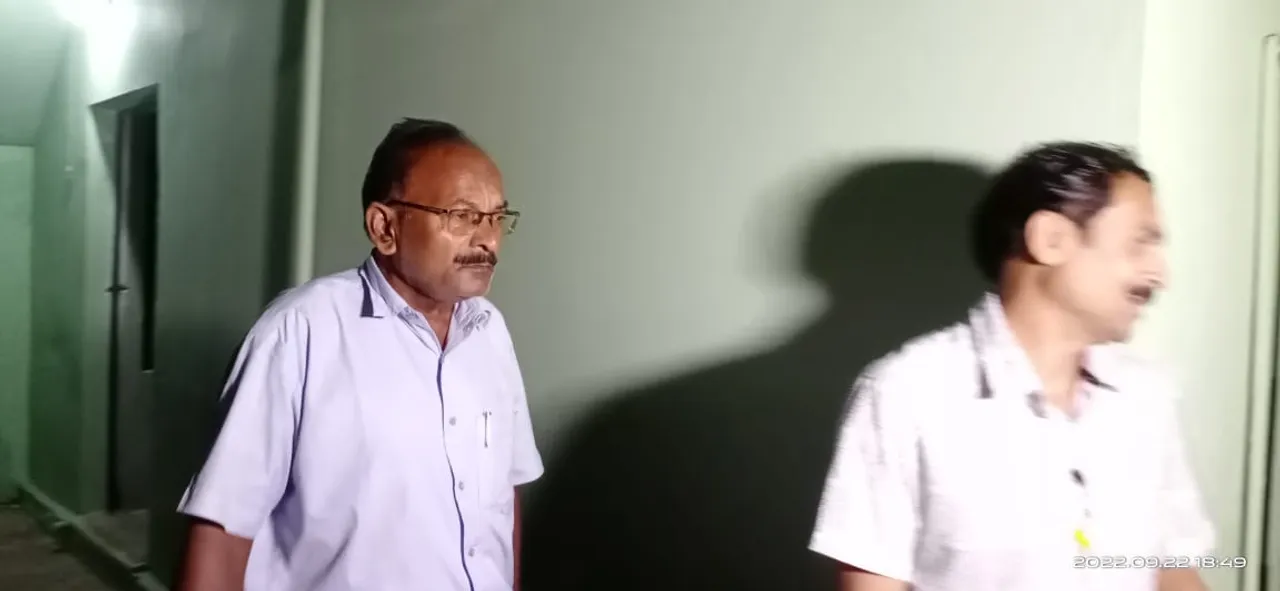  କୋଟିପତି ଅତିରିକ୍ତ ତହସିଲଦାର ଗିରଫ, ୫ କୋଟି ଆୟ ବହିର୍ଭୂତ ସମ୍ପତ୍ତି ଥିବାର ଆକଳନ କଲା ଭିଜିଲାନ୍ସ