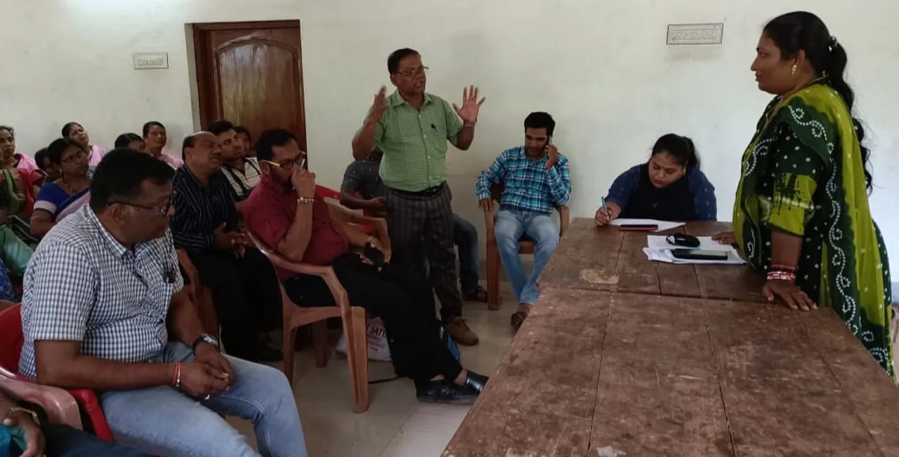  ଭୋଟର କାର୍ଡ ସହ ଆଧାରକାର୍ଡ ସଂଯୋଗୀକରଣ ସମୀକ୍ଷା: ଜୟପୁର ପୌରପାଳିକା ୧୬ ଓ କୋଟପାଡ ଏନଏସି ୨୬ପ୍ରତିଶତ କରି ପଛୁଆ