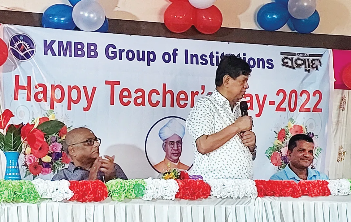  ପିତାମାତା ହେଉଛନ୍ତି ଆଦିଗୁରୁ: ସୌମ୍ୟରଞ୍ଜନ