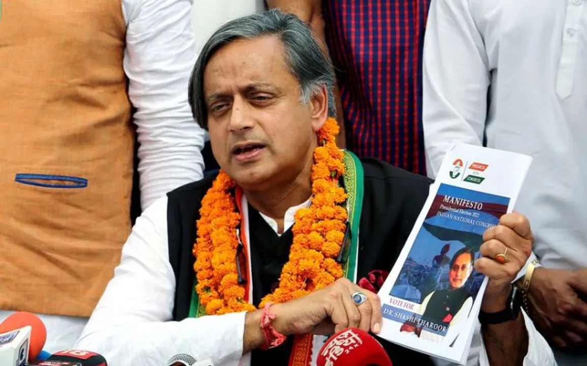  ଇସ୍ତାହାରରେ ଭାରତର ‘କ୍ଷତବିକ୍ଷତ’ ମାନଚିତ୍ର ପ୍ରକାଶ କରିଥିବାରୁ କଂଗ୍ରେସ ସଭାପତି ପ୍ରାର୍ଥୀ ଥରୁରଙ୍କୁ କଟାକ୍ଷ କଲା ବିଜେପି