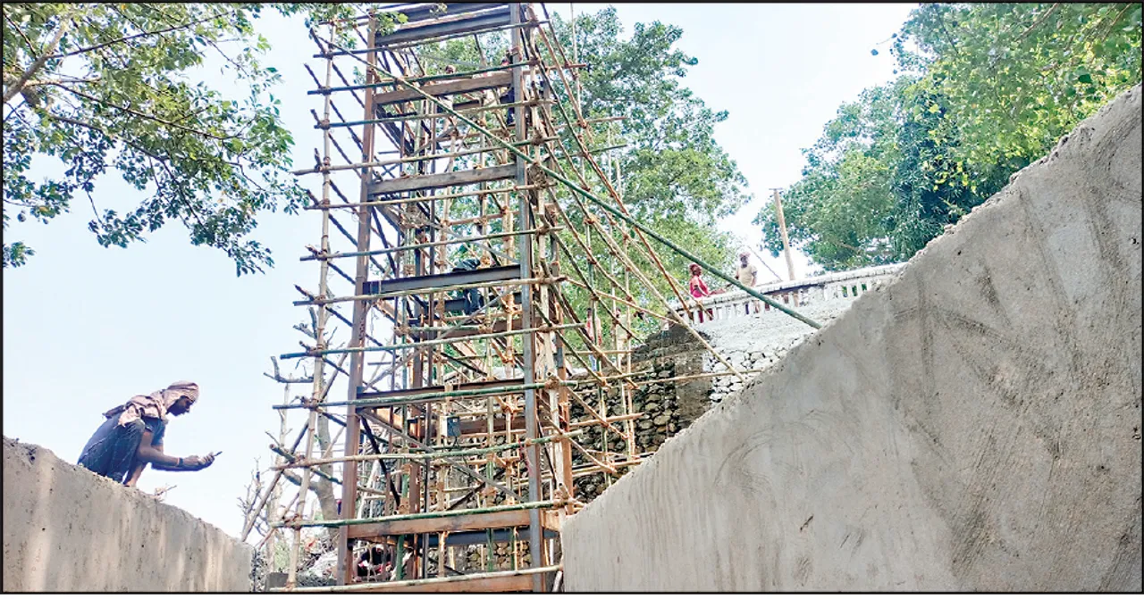  ଶାନ୍ତିସ୍ତୂପରେ ଲିଫ୍ଟରେ ଯିବେ ପର୍ଯ୍ୟଟକ