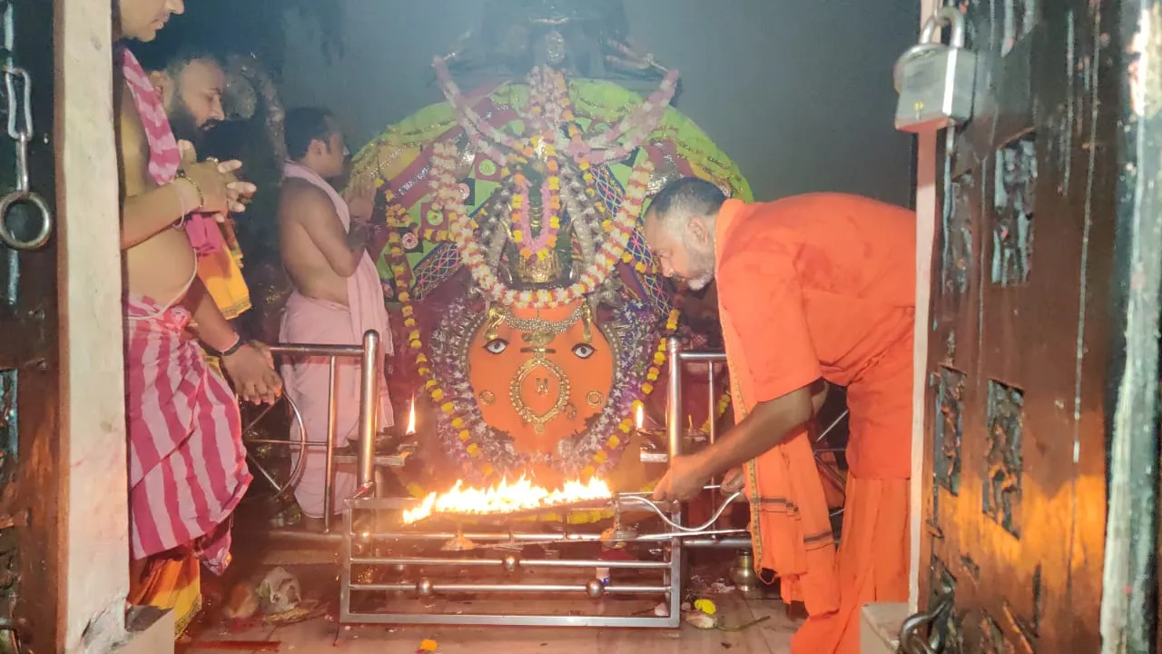  ମା’ ସମଲେଶ୍ଵରୀଙ୍କ ରାଜରାଜେଶ୍ୱରୀ ବେଶ।