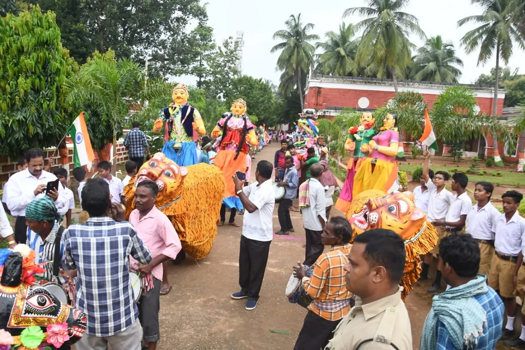  ଖୋର୍ଦ୍ଧା ଗ୍ରାମାଂଚଳରୁ ଅହିଂସା ରଥକୁ ବିଦାୟ