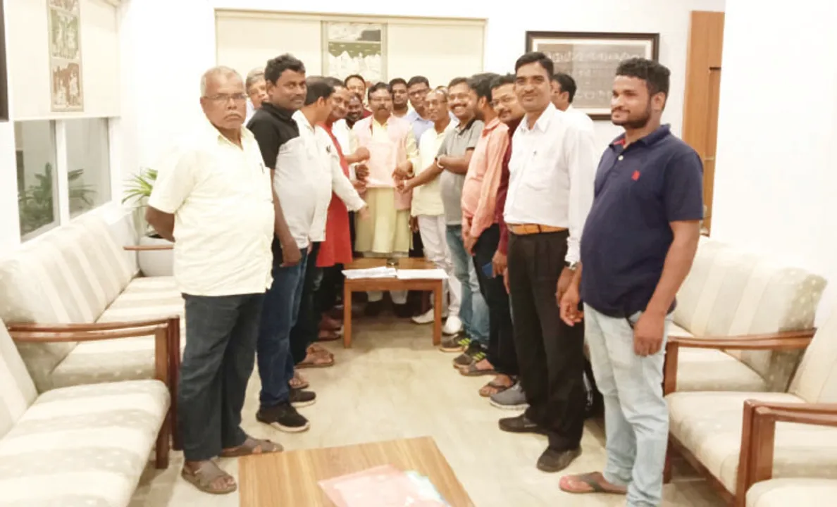  ଉପକୂଳ ରାଜପଥକୁ ନେଇ ବଢ଼ୁଛି ବିବାଦ: କେନ୍ଦ୍ରମନ୍ତ୍ରୀ ବିଶ୍ୱେଶ୍ୱରଙ୍କୁ ଦାବି ଜଣାଇଲା କ୍ରିୟାନୁଷ୍ଠାନ କମିଟି