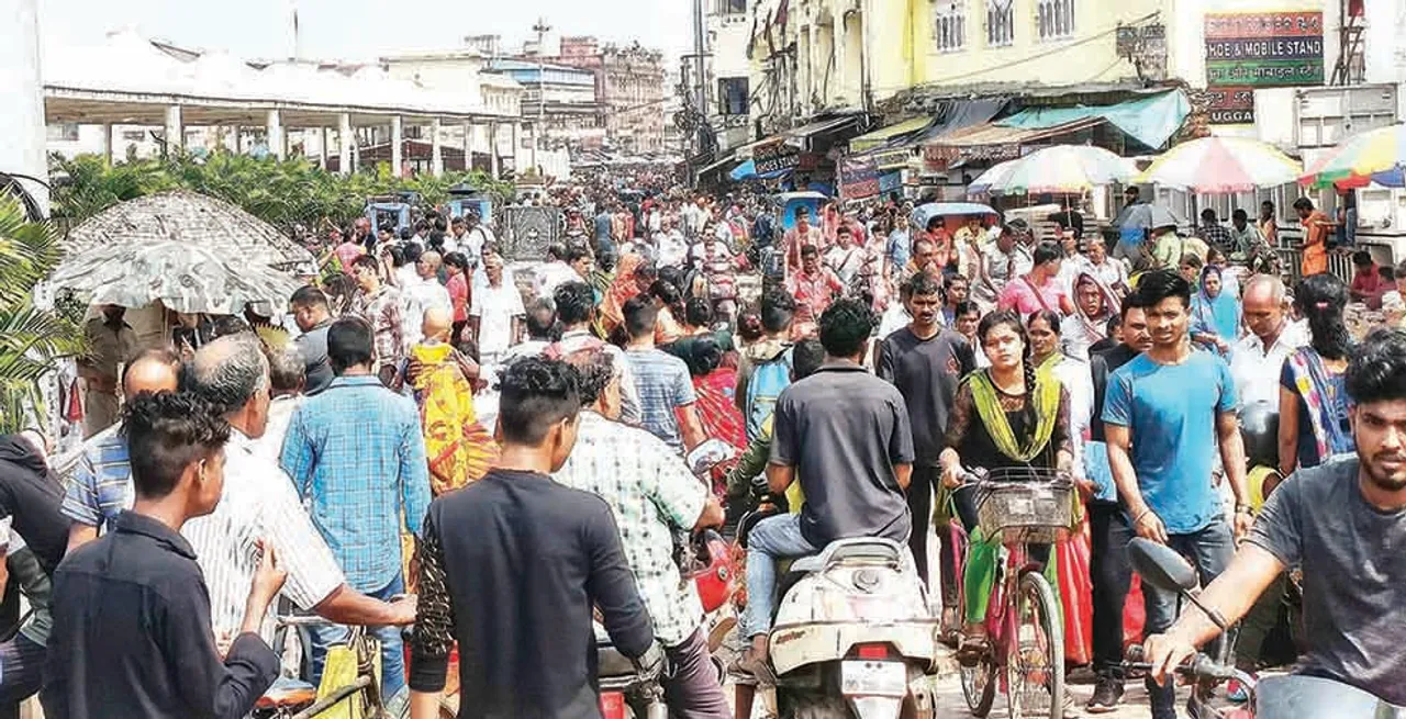  ପୁରୀରେ ଅସମ୍ଭାଳ ଭିଡ଼, କଲବଲ ହେଉଛନ୍ତି ଭକ୍ତ, ସ୍ଥାନୀୟ ବାସିନ୍ଦା