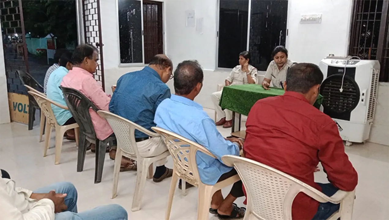  ଆମ ପୁଲିସ କାର୍ଯ୍ୟକ୍ରମରେ ଥାନାଧିକାରୀଙ୍କ ବ୍ରଟିଶ ଢାଞ୍ଚାର ଦୃଶ୍ୟ
