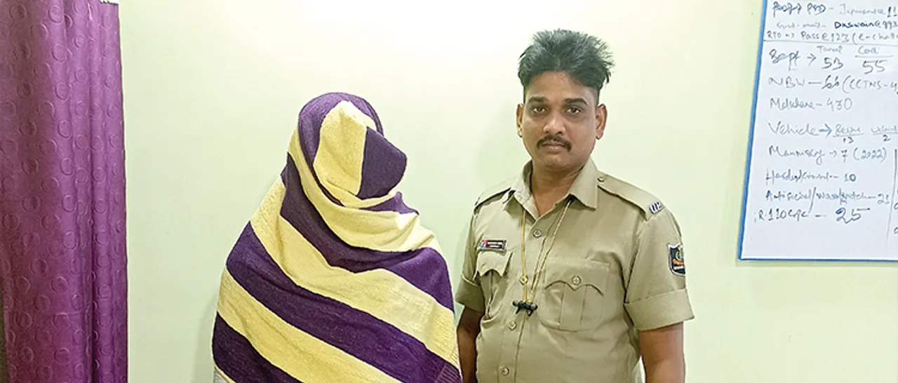  ମାଉଜର୍ ଧରି ଆତଙ୍କ ଖେଳାଉଥିବା ଯୁବକ ଗିରଫ  
