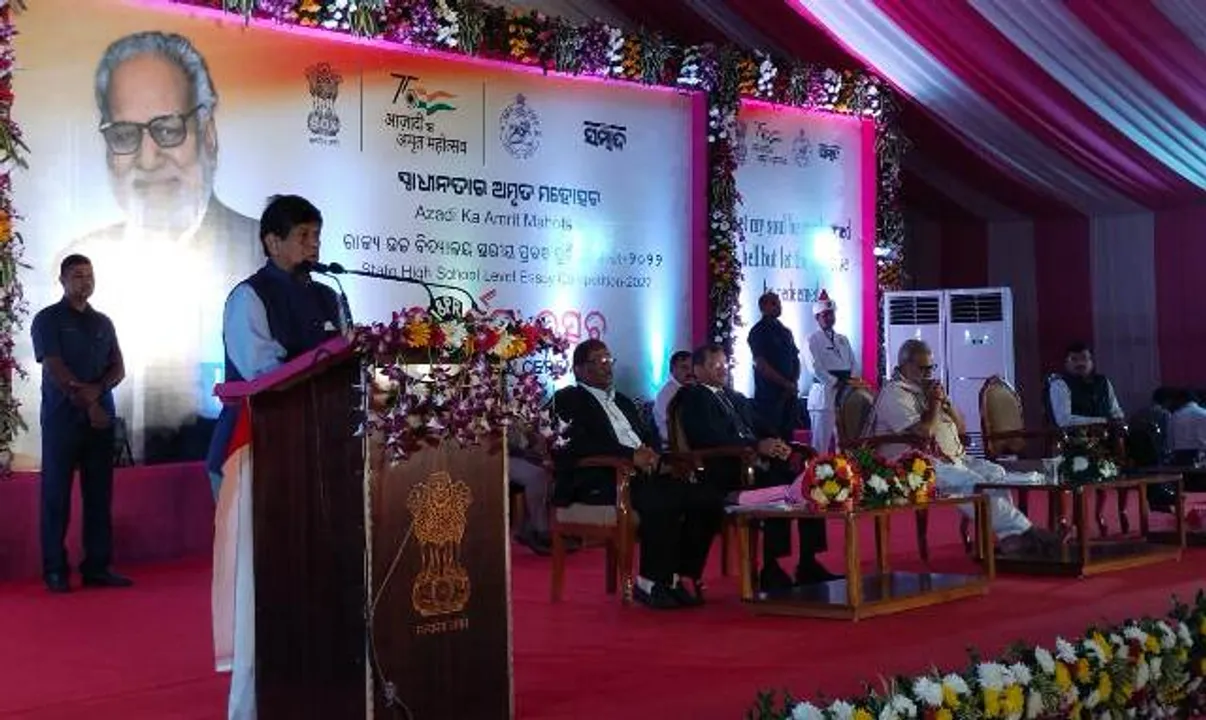  ବୃତ୍ତିଗତ ନିଷ୍ପତ୍ତି ପିଲା ତା’ ଇଚ୍ଛାରେ ନେଉ: ସୌମ୍ୟରଂଜନ ପଟ୍ଟନାୟକ