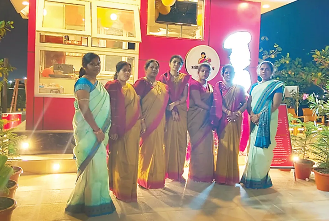  ବ୍ଲୁ ଫ୍ଲାଗ୍‌ ବିଚ୍‌ରେ ଖୋଲିଲା ମିଲେଟ୍ ଶକ୍ତି କାଫେ