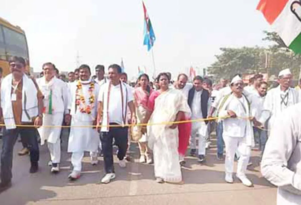  କଂଗ୍ରେସର ‘ଭାରତ ଯୋଡ଼ୋ’ ପଦଯାତ୍ରା ବେଳେ ମୁହାଁମୁହିଁ