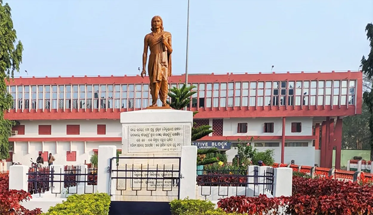  ବ୍ରହ୍ମପୁର ବିଶ୍ବବିଦ୍ୟାଳୟର ନାକ୍‌ ମାନ୍ୟତା ଖସିଲା:  ଥିଲା ‘ଏ’, ହେଲା ‘ବି’, ଦାୟୀ କିଏ ?