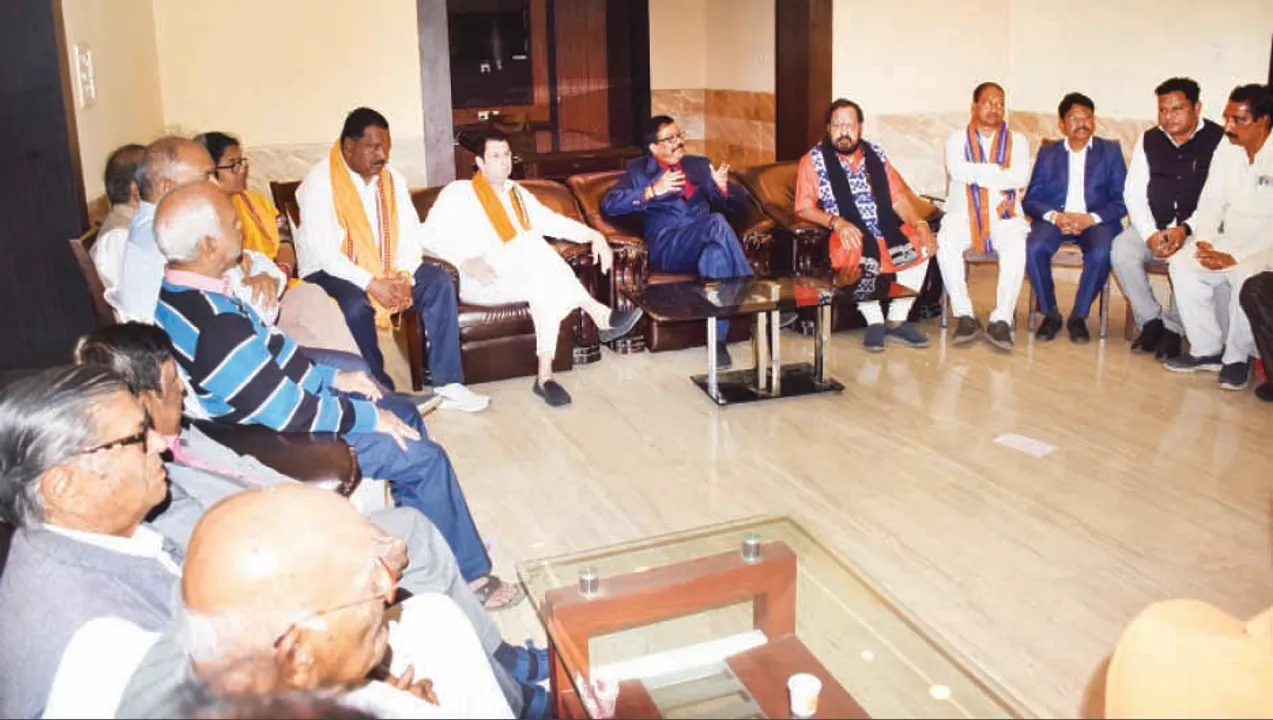  ସମ୍ବଲପୁର ସ୍ଥିତି ଅନୁଧ୍ୟାନ କଲେ ବିଜେପିର ପ୍ରତିନିଧି ଦଳ