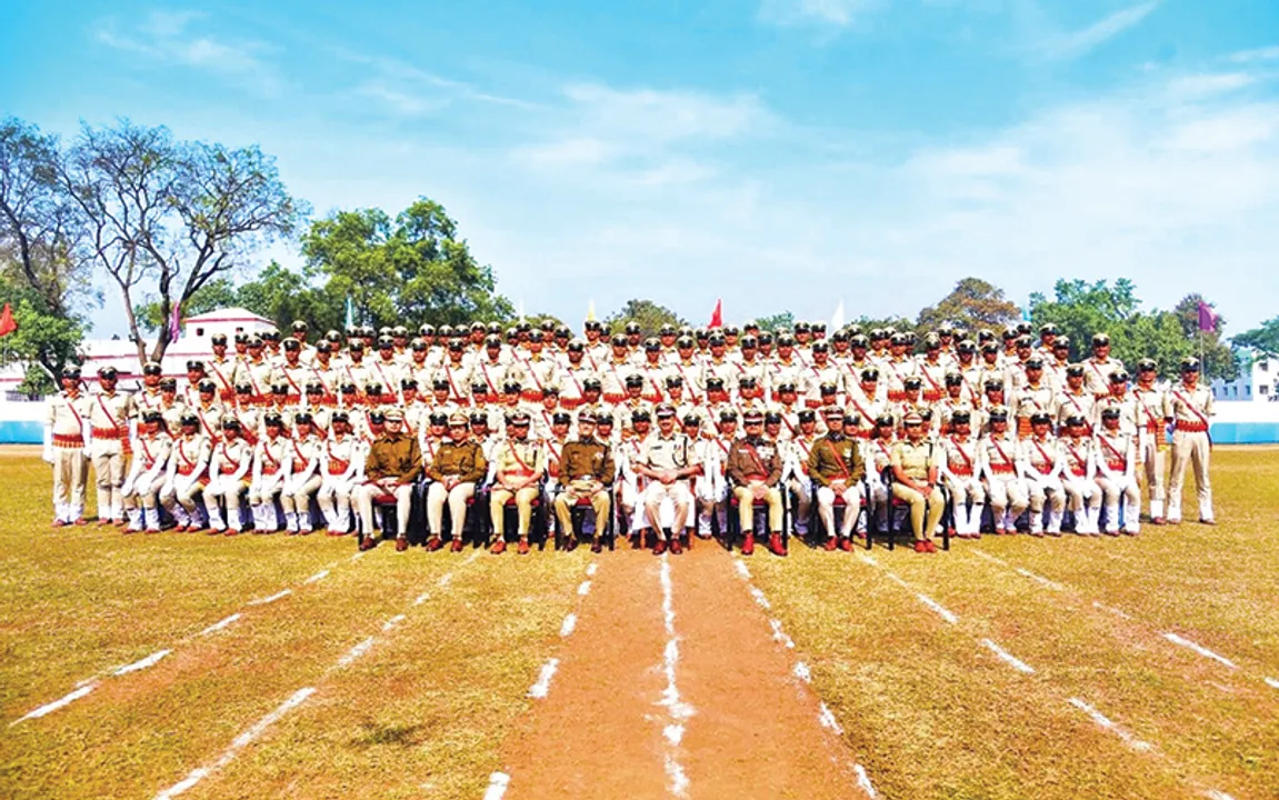  କ୍ୟାଡେଟ୍‌ ସବଇନ୍ସପେକ୍ଟରଙ୍କ ଦୀକ୍ଷାନ୍ତ ସମାରୋହ: ‘ମହିଳା ଓ ଶିଶୁ ବିରୋଧୀ ହିଂସାକୁ ରୋକ’