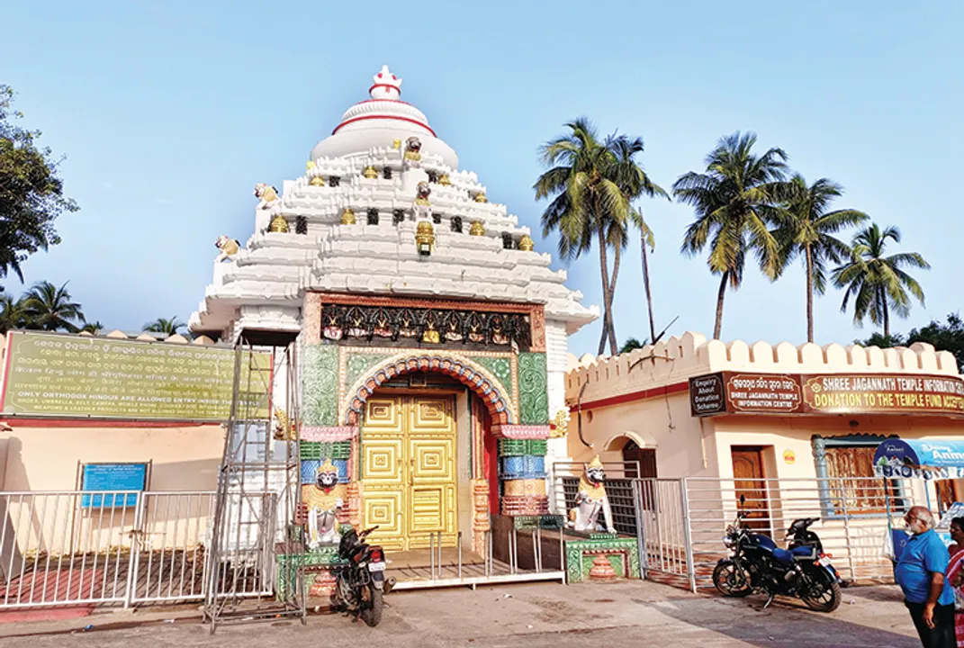  ଗୁଣ୍ଡିଚା ମନ୍ଦିର ଓ ଆଡ଼ପ ମଣ୍ଡପ