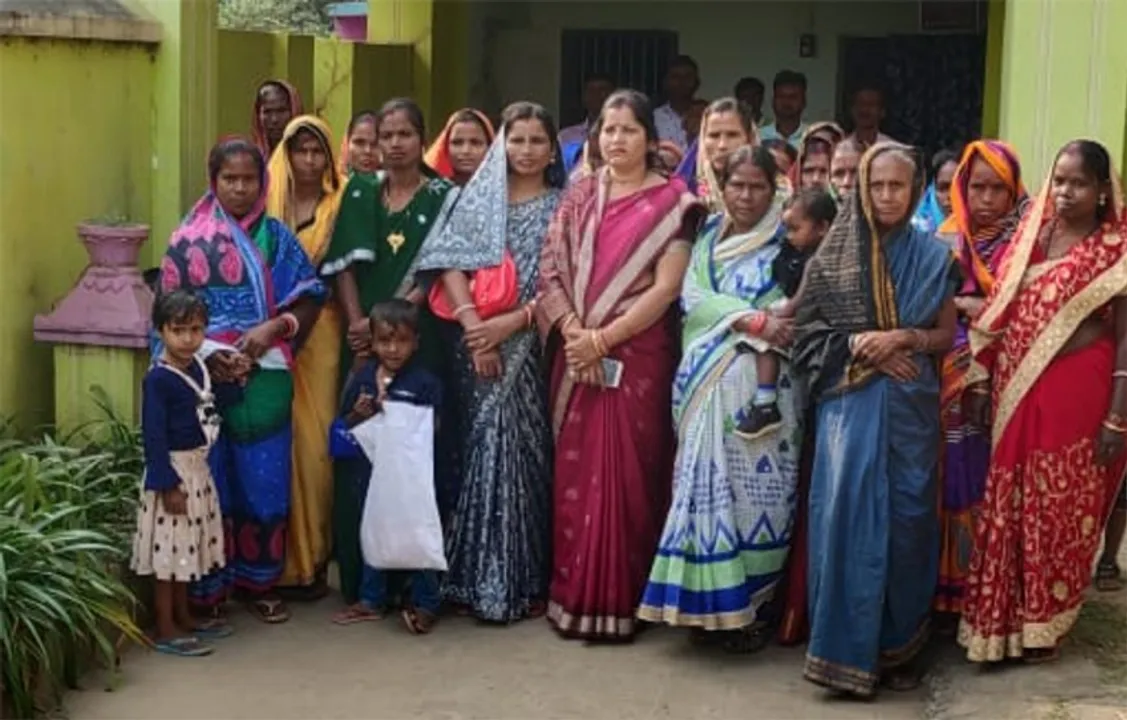 ଠିପି ଖୋଲା ମଦ ଦୋକାନକୁ ବିରୋଧ